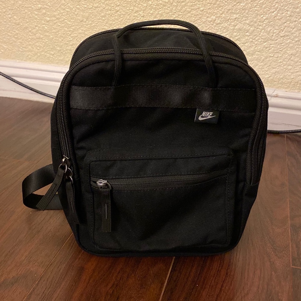 Nike Tanjun Mini Backpack